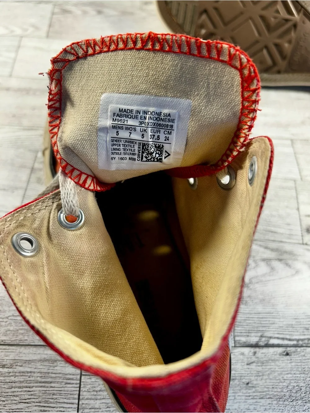 Converse see pics